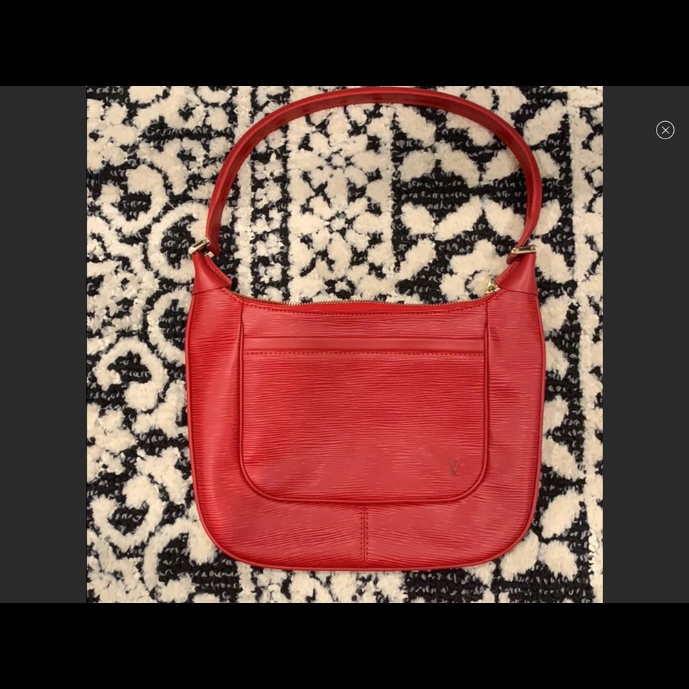 Louis Vuitton Shoulder Bag